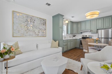 2207 Government St unit 27, Ocean Springs, MS 39564 - photo 6