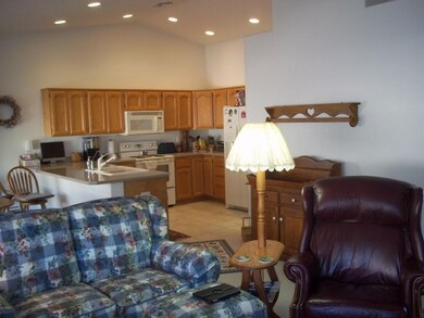 GREAT  ROOM / KITCHEN