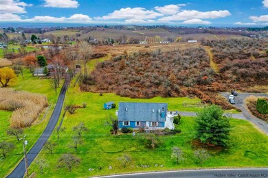 876 Lattintown Rd, Milton, NY 12547 - photo 4