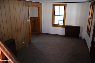 89 Columbia St, Adams, MA 01220 - photo 5