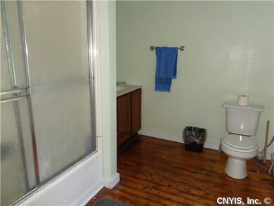 Bathroom. Second full bath.