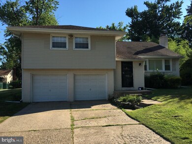 112 Hedgerow Dr, Cherry Hill, NJ 08002 - photo 2