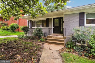 908 Luray Place, Hyattsville, MD 20783 - photo 2