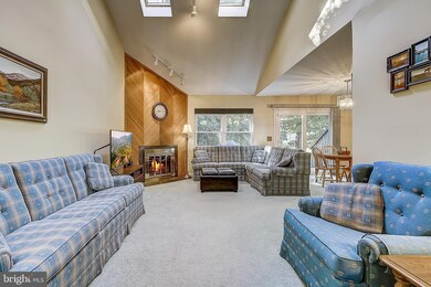 11 Spruce Rd, Hightstown, NJ 08520 - photo 5