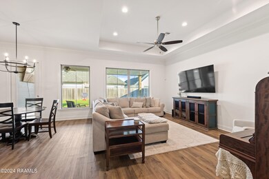 220GableCrest-15