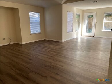 135 Dolly St, San Marcos, TX 78666 - photo 5