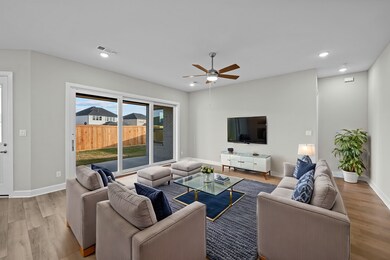 Virtually staged to give you the visual you need t