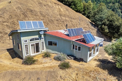 745 Applewood Rd, Honeydew, CA 95545 - photo 4