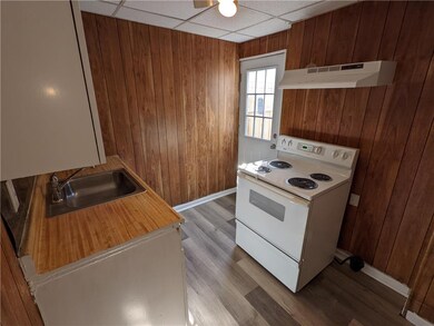 212 Peach St, Allentown, PA 18102 - photo 6