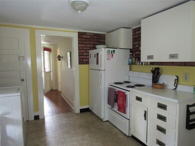 37 Lafayette St, Rutland, VT 05701 - photo 5