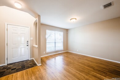 9927 Wildhorse Pkwy, San Antonio, TX 78254 - photo 5