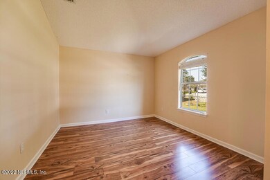 8047 Tessa Terrace E, Jacksonville, FL 32244 - photo 7