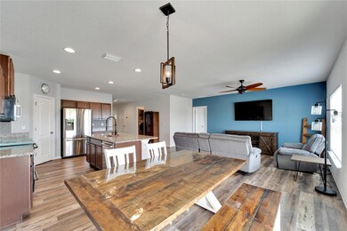 18649 Hunters Meadow Walk, Land O' Lakes, FL 34638 - photo 7