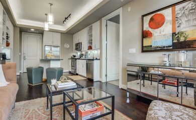 2303 Mid Ln unit 214, Houston, TX 77027 - photo 2