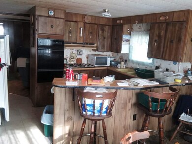 10 Mayflower Ave, Charlestown, NH 03603 - photo 2