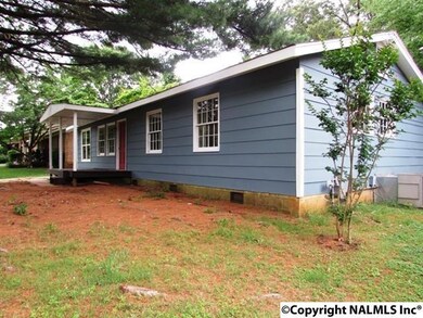 4827 Kyle Ln NW unit 1, Huntsville, AL 35810 - photo 3