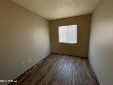 3699 N Mountain Ave unit 11, Tucson, AZ 85719 - photo 6