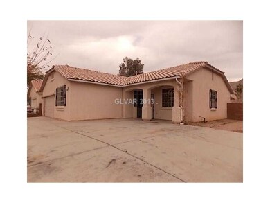 Property Photo. FRONT RIGHT OF HOME