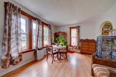 251 Center St, Auburn, IN 46706 - photo 7