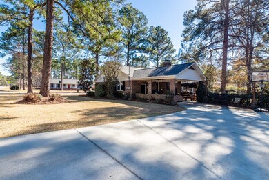 615 Partridge Dr, Albany, GA 31707 - photo 2