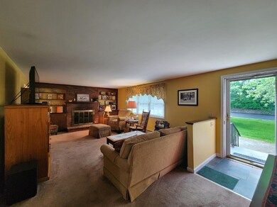 14 Bow Ln, Pembroke, NH 03275 - photo 2