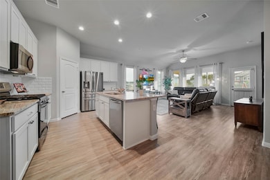 28064 Misty Evening Ct, Spring, TX 77386 - photo 7