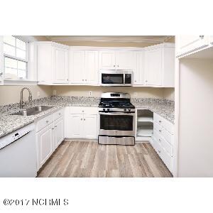 285 Laurie Ellis Rd, Winterville, NC 28590 - photo 2