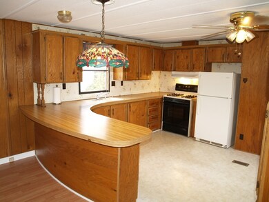 83 Clark Rd unit 61, Shirley, MA 01464 - photo 2