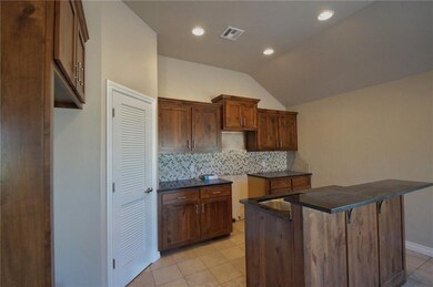 2236 Whispering Pine Blvd, Shawnee, OK 74804 - photo 5