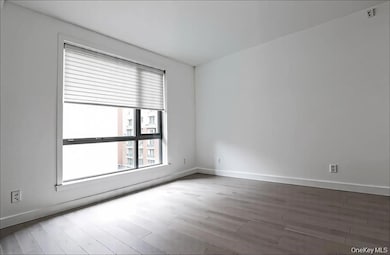 41-04 27th St unit 8C, Long Island City, NY 11101 - photo 2