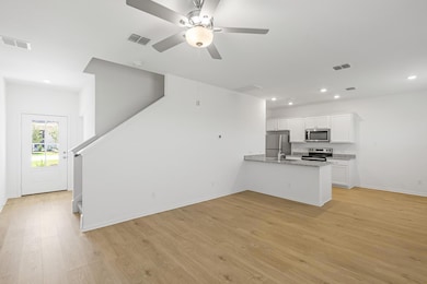 305 Carmel Canyon Trail, Jarrell, TX 76537 - photo 4