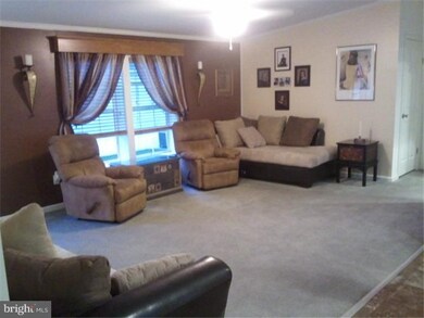 248 Horseshoe Dr, Garnet Valley, PA 19060 - photo 3