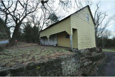 L: 005 Red Hill Rd, Pennsburg, PA 18073 - photo 5