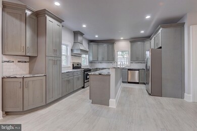 421 N Main St, Hightstown, NJ 08520 - photo 3