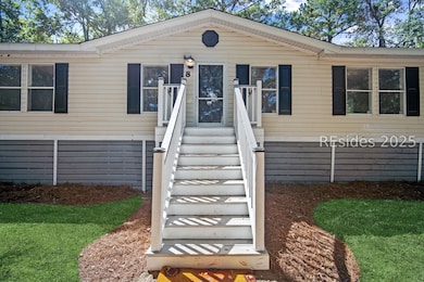 8 Jenkins Port Rd, Saint Helena Island, SC 29920 - photo 5