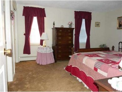 68 Lantern Ln unit 2, Dracut, MA 01826 - photo 4