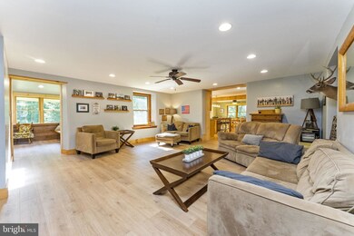 5132 Mclean Station Rd, Green Lane, PA 18054 - photo 4