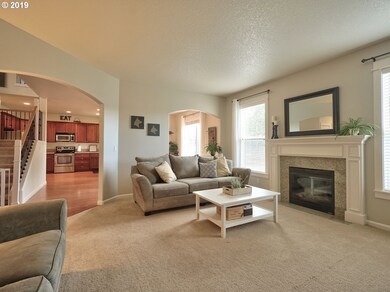 571 E 15th St, Lafayette, OR 97127 - photo 3