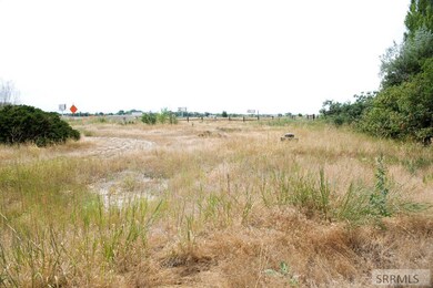 79 W 450 N, Blackfoot, ID 83221 - photo 4