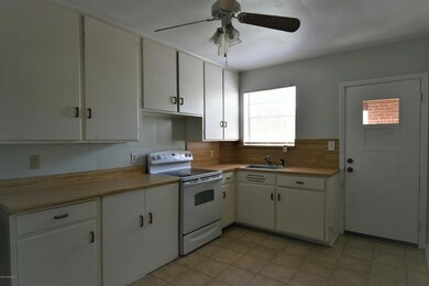 2904 Oak St, Jacksonville, FL 32205 - photo 5