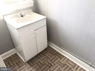 3417 E Baltimore St, Baltimore, MD 21224 - photo 7