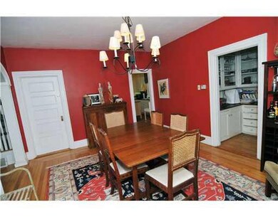 209 Lenox Ave, Providence, RI 02907 - photo 2