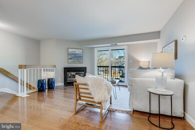 13661 Orchard Dr unit 3661, Clifton, VA 20124 - photo 5