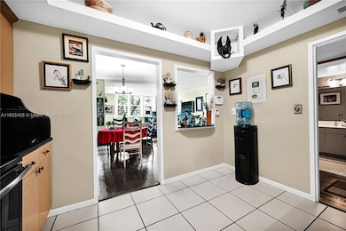 9341 E Bay Harbor Dr unit 3D, Bay Harbor Islands, FL 33154 - photo 5