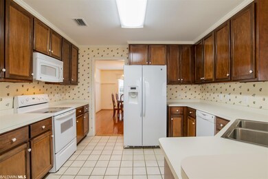 151 Hawthorne Cir, Fairhope, AL 36532 - photo 4