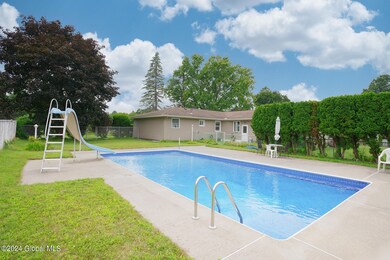 17 Middle Rd, Troy, NY 12180 - photo 3