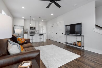 316 Martin Luther King Junior Blvd, Fayetteville, AR 72701 - photo 6