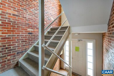 1217 Villa Ln unit C, Charlottesville, VA 22903 - photo 4