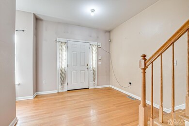 82 Forest Dr, Piscataway, NJ 08854 - photo 7