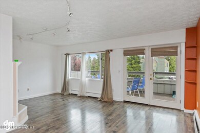 15-Living Room MS_9804